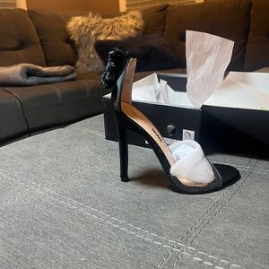Fashion Nova heels